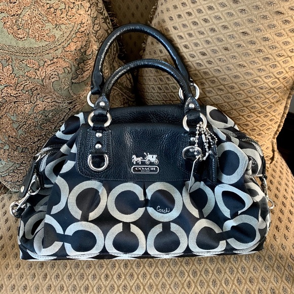 Coach Handbag - Picture 1 of 5